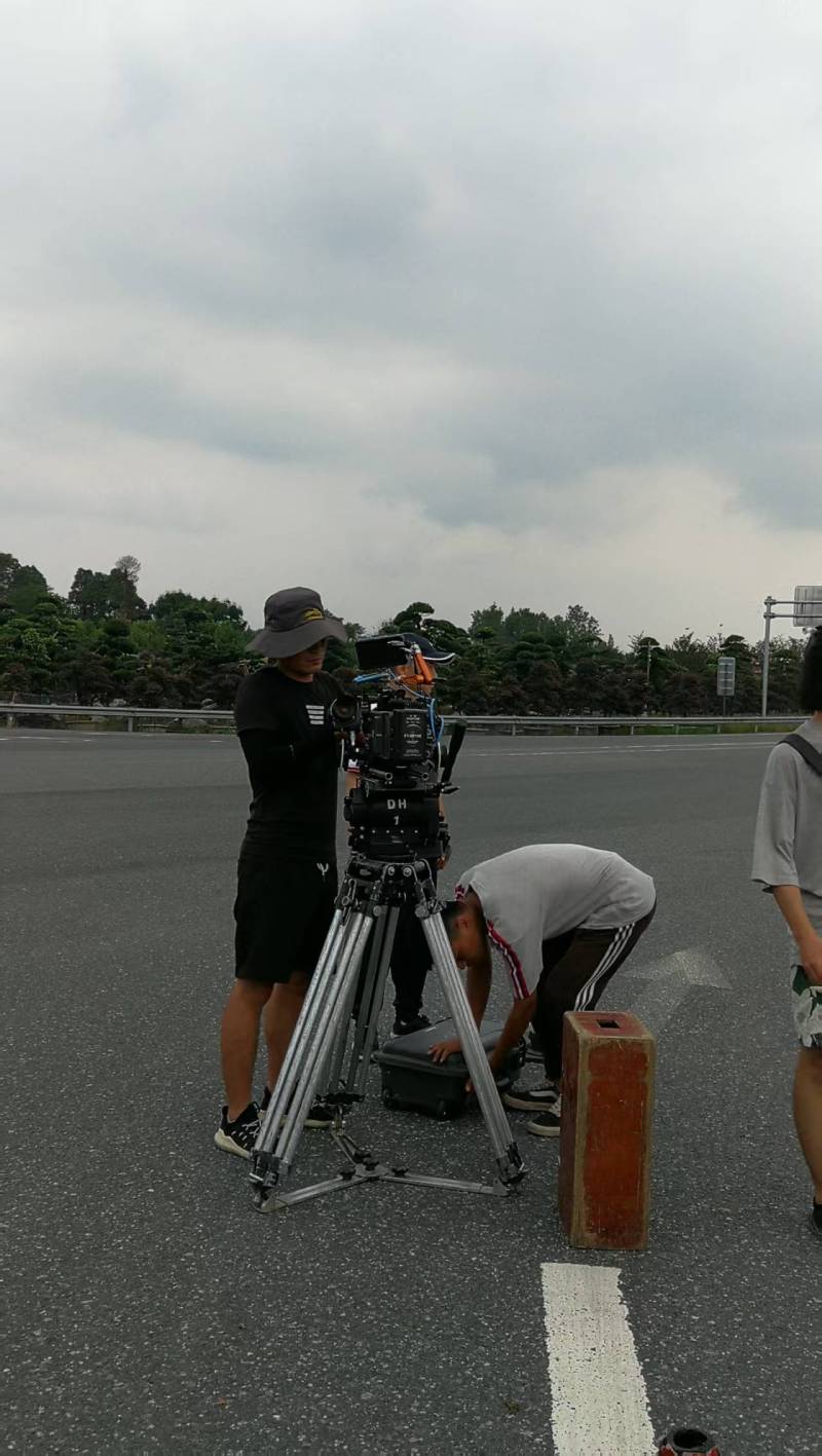 新县TVC拍摄公司：唤醒集体记忆，构建跨代际沟通桥梁